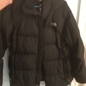 Girls North Face Puffer Jacket black XL
